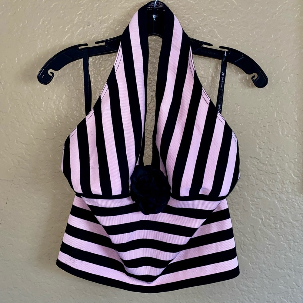 💚 New pink and black striped halter top